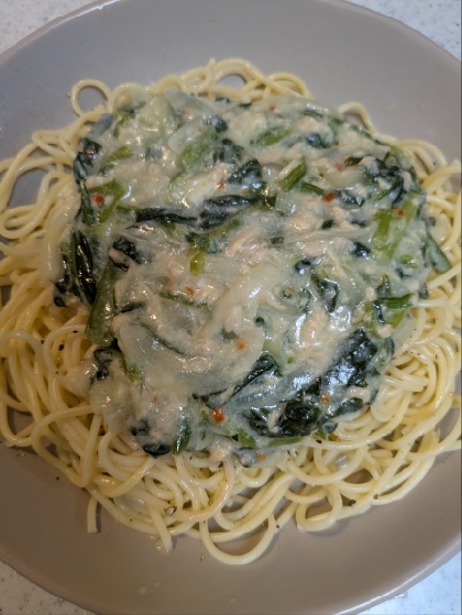 牛乳で作る！ほうれん草とツナのクリームパスタ