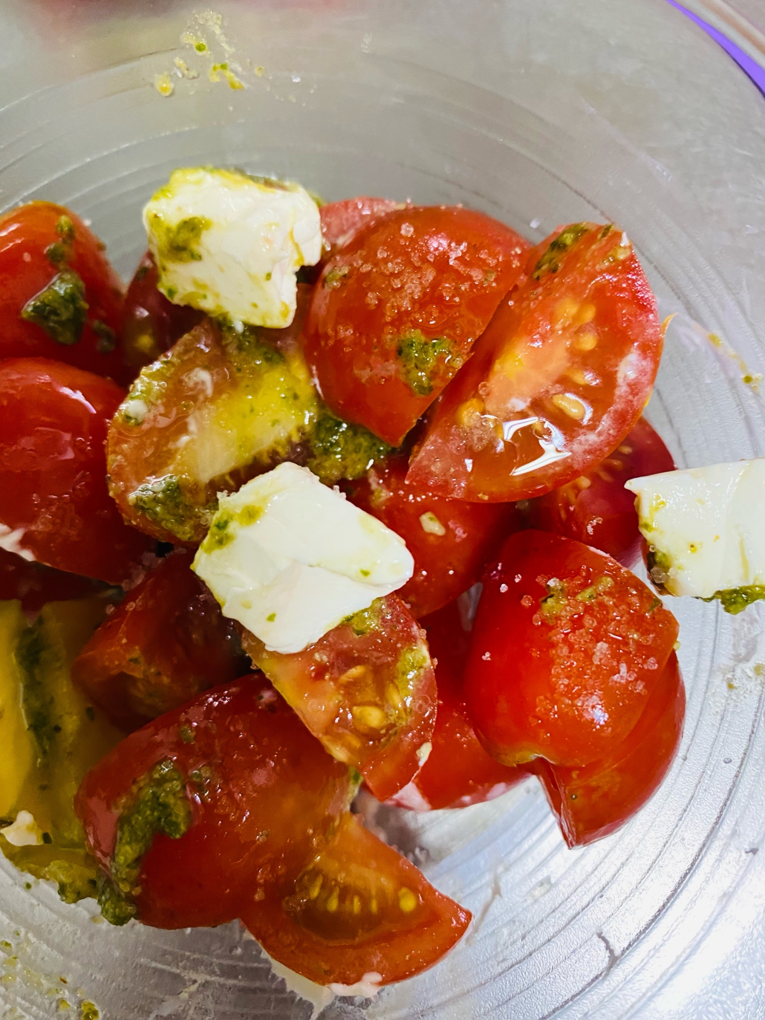 トマトとクリームチーズのバジルソース和え レシピ 作り方 By Kiwiiiii 楽天レシピ トマトとクリームチーズのバジルソース和え レシピ 作り方 By Kiwiiiii 楽天レシピ