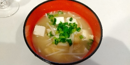 素朴♩豆腐えのきお揚げの味噌汁