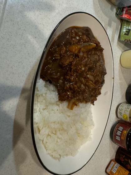 豆板醤は多めにして麻婆茄子丼にしました。美味しかったです。