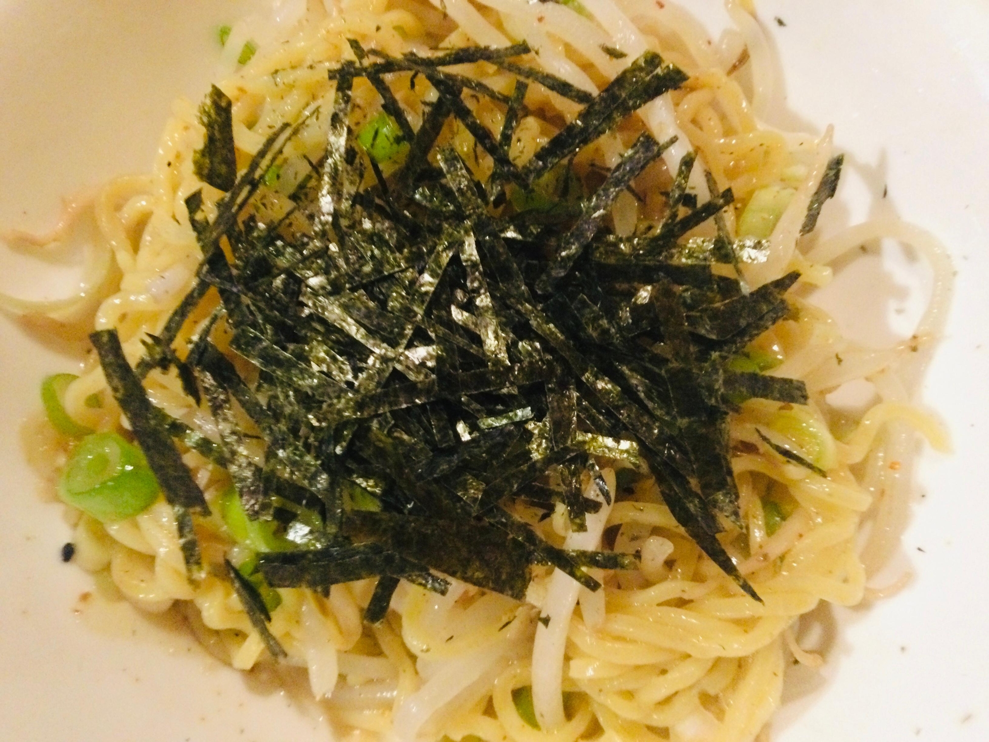 もやしとネギの和風冷やしラーメン