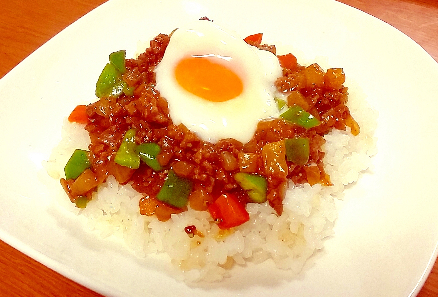 温玉乗っけて☆ひき肉ドライカレー♪