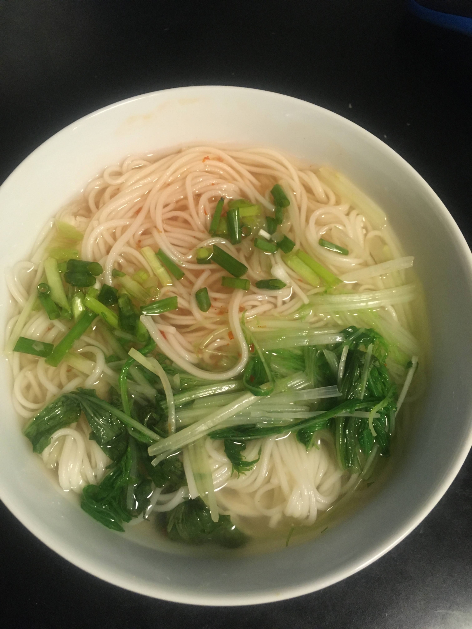 青ネギと水菜の豆板醤にゅうめん