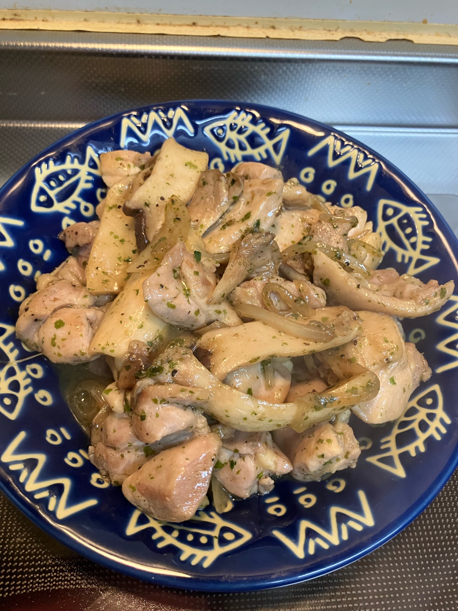 鶏肉とエリンギの磯辺バター醤油炒め^_^