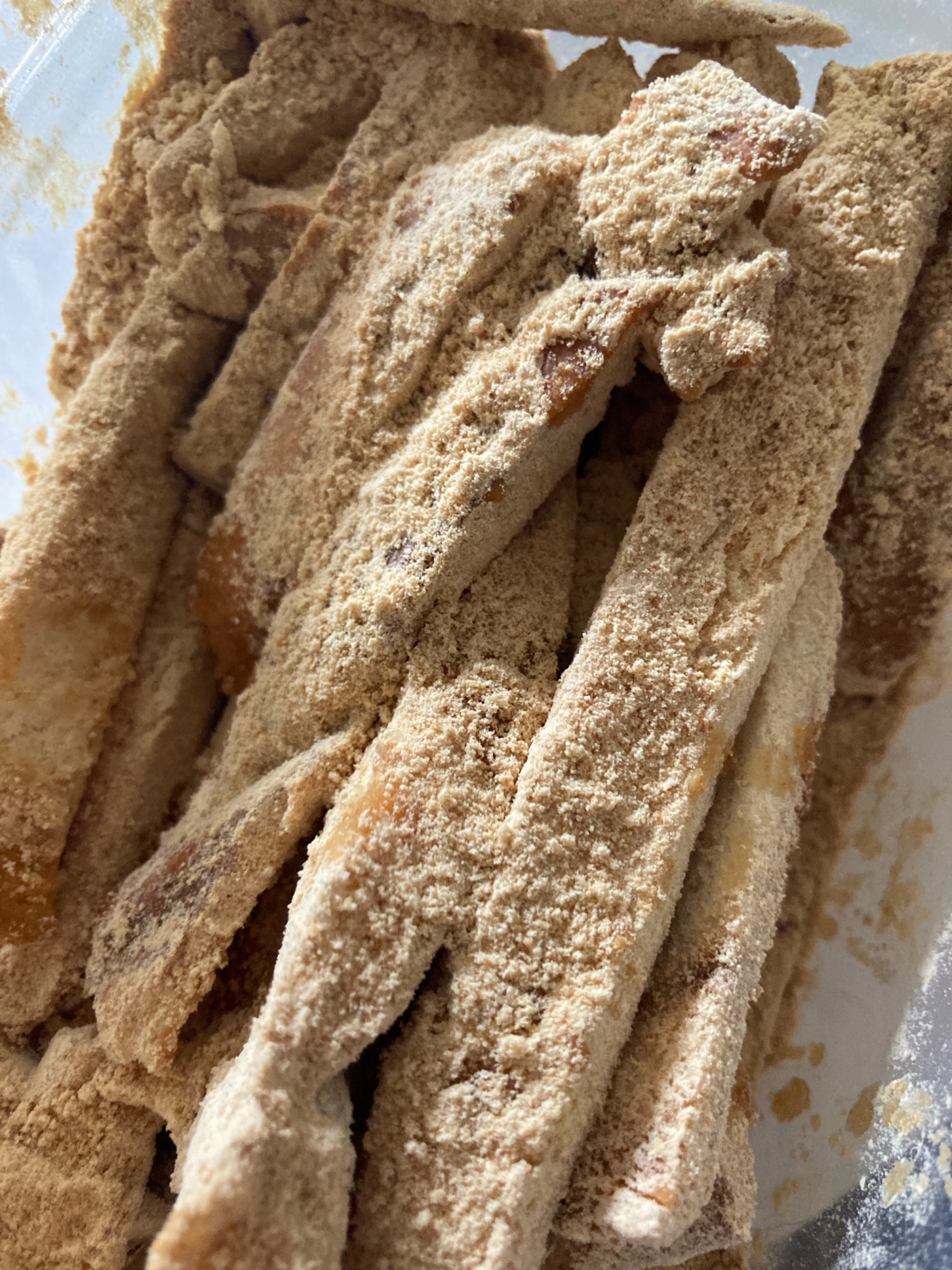 トースターであげないパン耳きなこ蜂蜜揚げパン