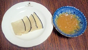 酢味噌で食べるクジラの刺身 レシピ 作り方 By Maroncream0128 楽天レシピ