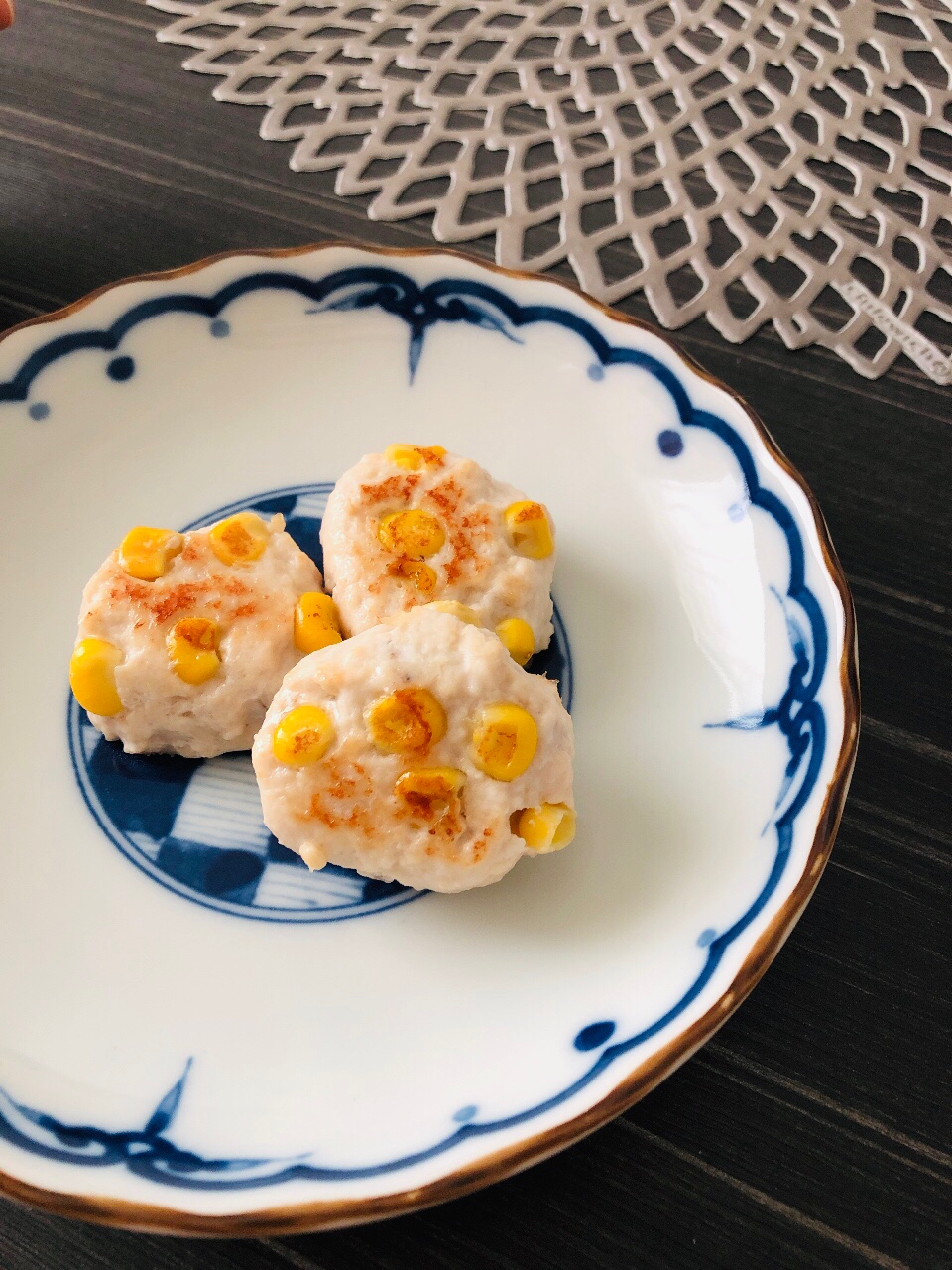 お弁当に☆蓮根とコーンの焼きつくね