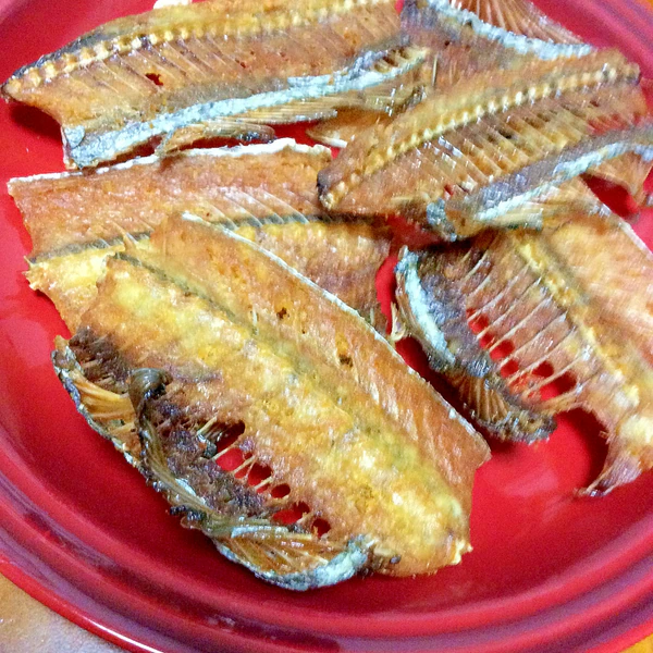 太刀魚の骨せんべい レシピ 作り方 By Madone6 楽天レシピ 太刀魚の骨せんべい レシピ 作り方 By Madone6 楽天レシピ