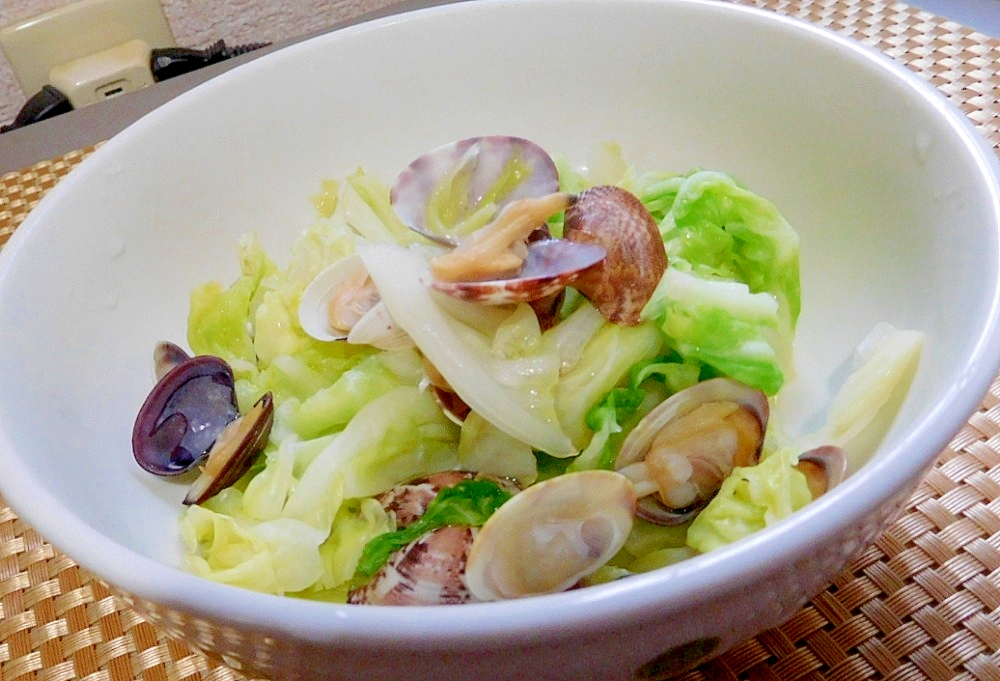 アサリとキャベツの酒蒸し レシピ・作り方 by だんご7 - 楽天レシピ