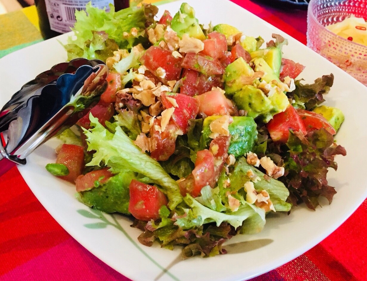 簡単おしゃれ トマトとアボカドのグリーンサラダ レシピ 作り方 By Azure 2974 楽天レシピ 簡単おしゃれ トマトとアボカドのグリーンサラダ レシピ 作り方 By Azure 2974 楽天レシピ