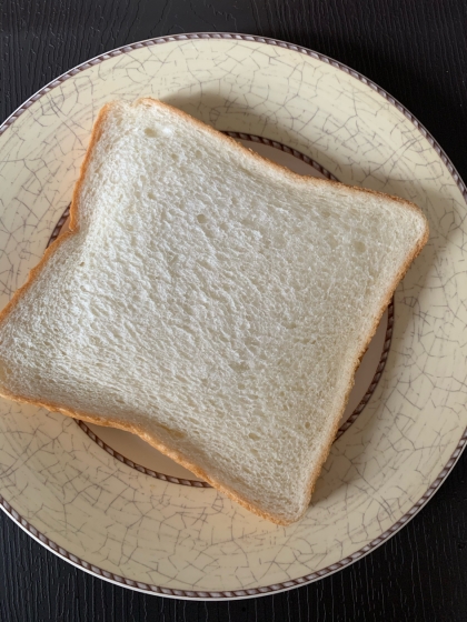 食パンのスライスの仕方&冷凍保存方法ෆ˚*