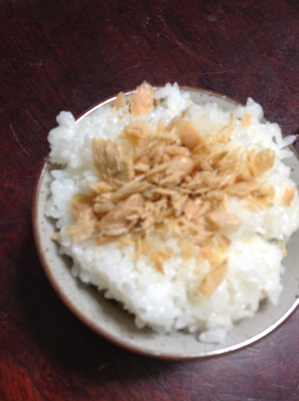 鮭フレーク丼