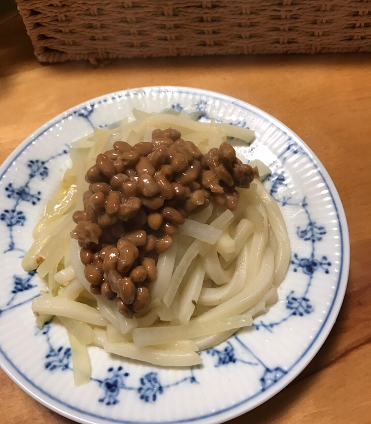 ピリ辛大根炒めの納豆うどん