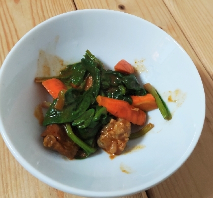 ほうれん草と豚肉のカレーあんかけ