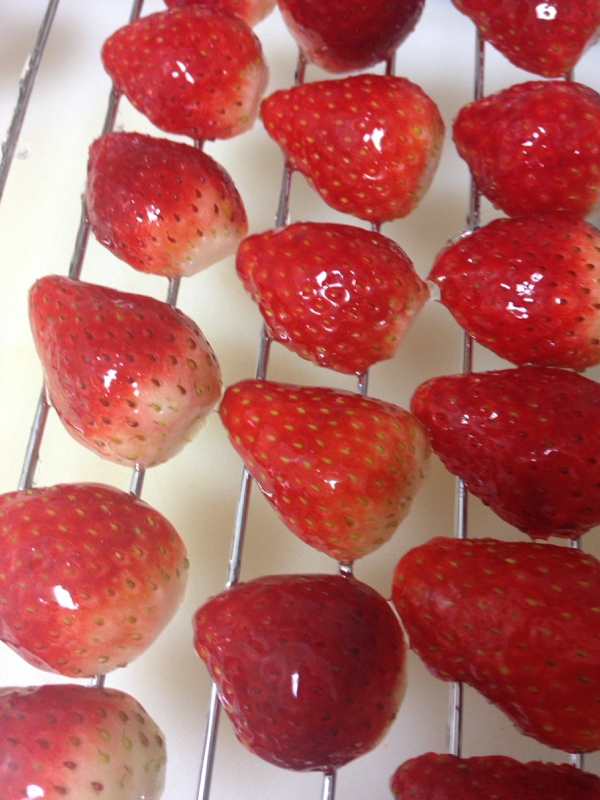 ケーキがピカピカ ナパージュ 砂糖水 レシピ 作り方 By ほぉみぃ 楽天レシピ