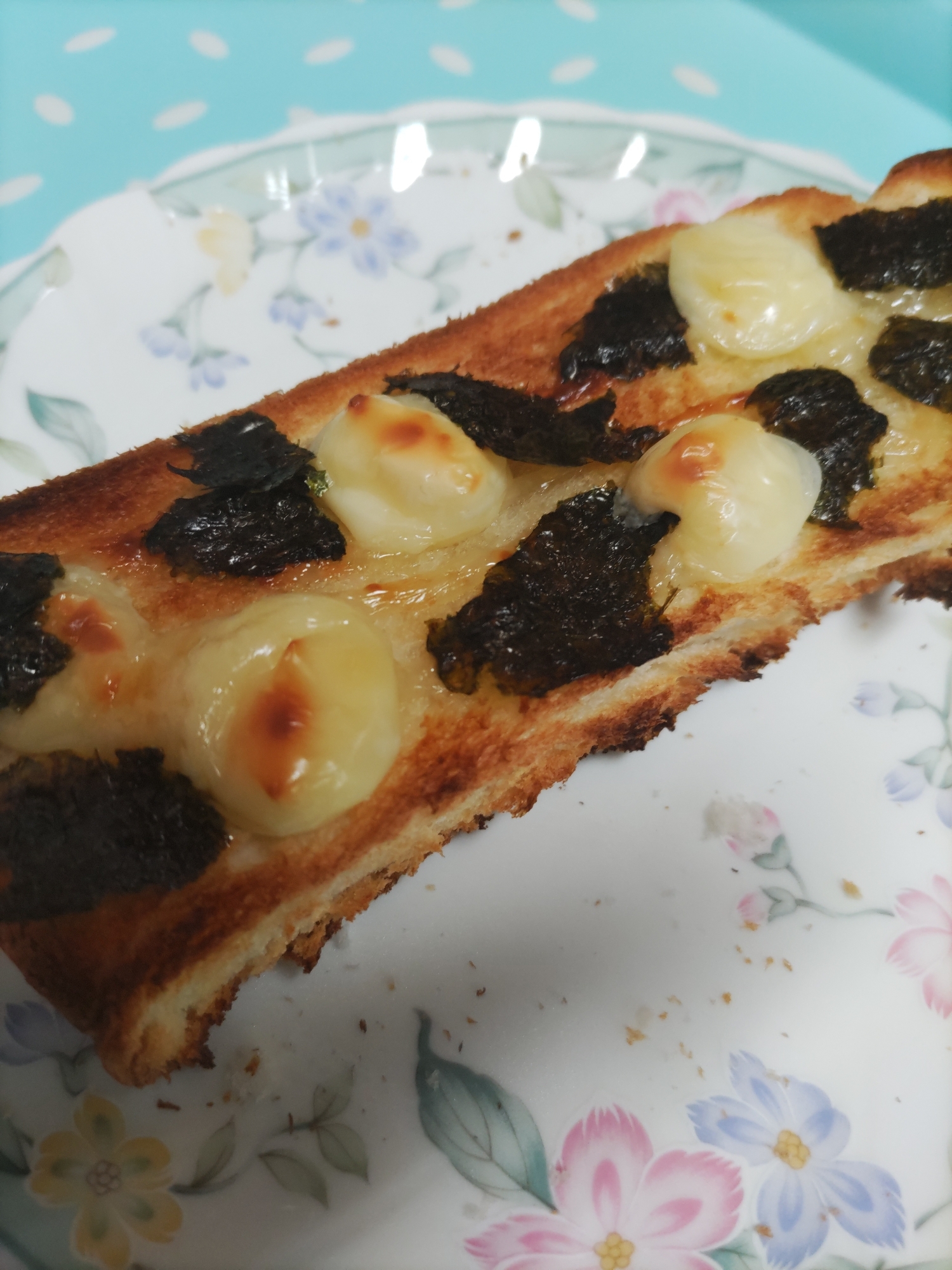 ベビーチーズと味海苔のトースト
