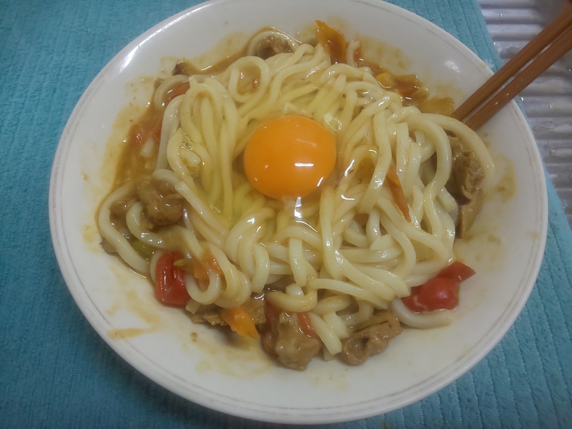 カレーリメイク♪チーズカレー釜玉うどん