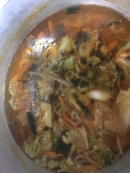 残り野菜と春雨のキムチスープ