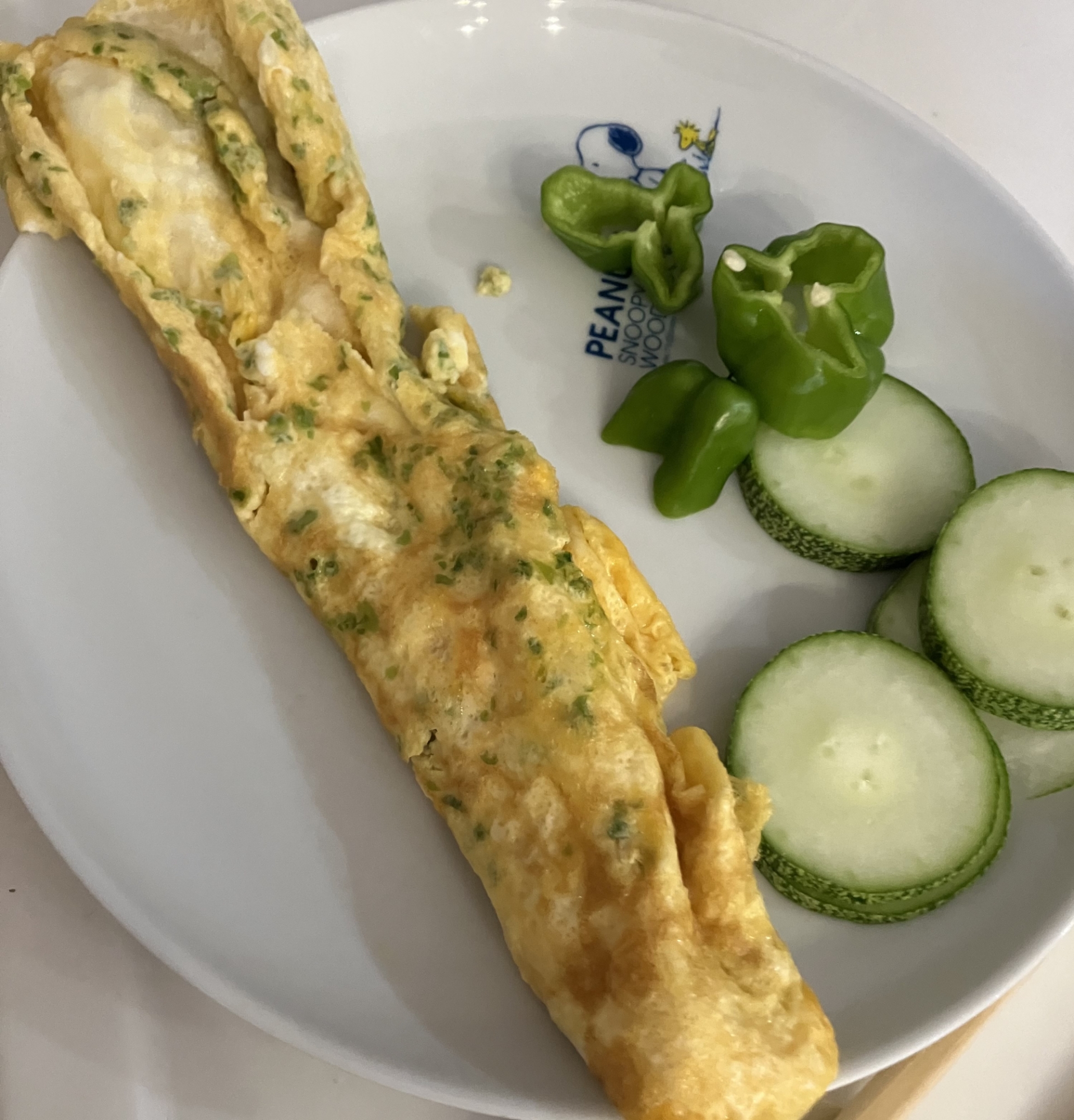刻みピーマン入りの卵焼き