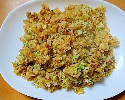 大根菜と卵のチャーハン（カレー味）