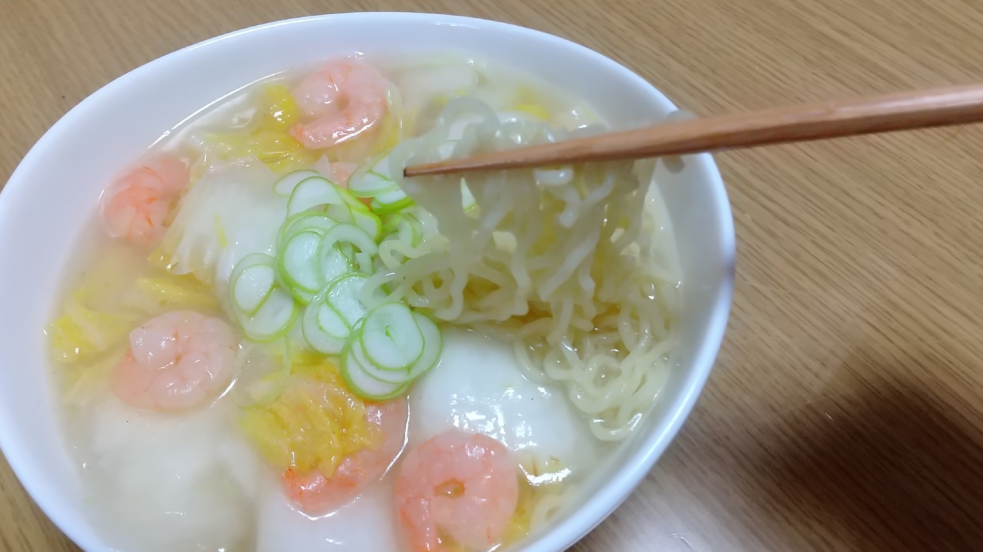 エビ塩あんかけラーメン