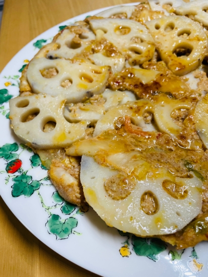 味付け不要♡とろりんチーズ♡れんこんの豚キムチ乗せ