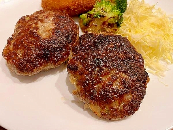 豚コマ入りカリカリハンバーグ