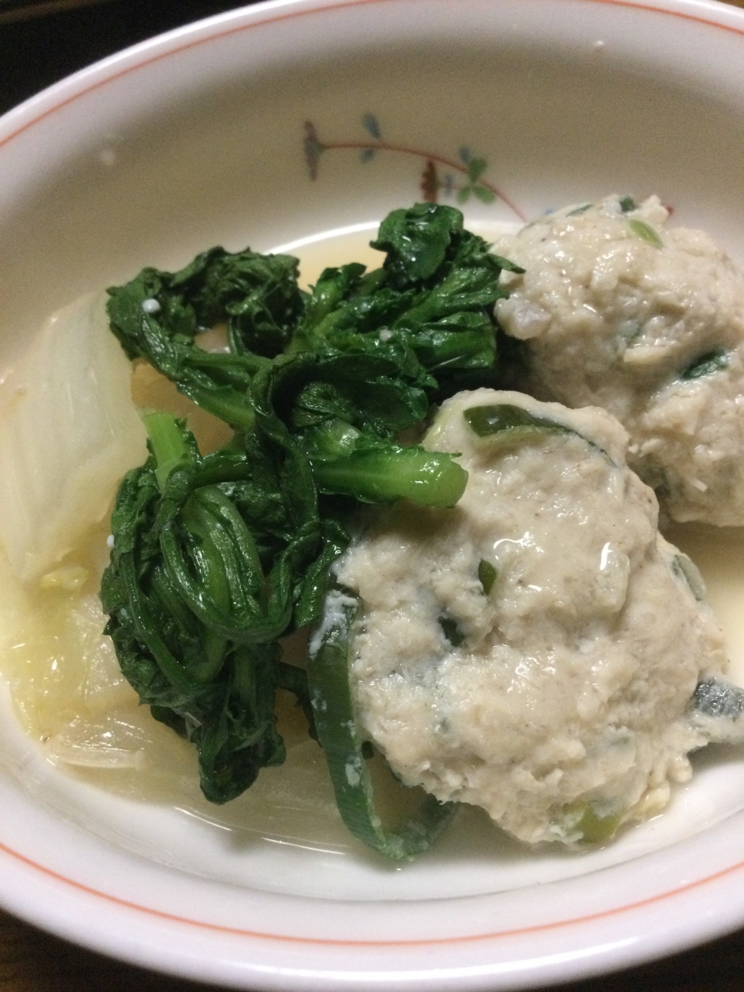 かぶら入り鶏団子と白菜の白だし煮