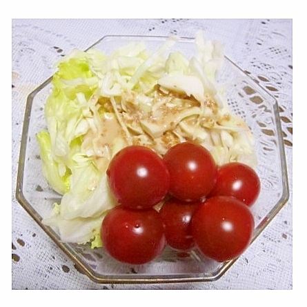 野菜サラダ（レタス・キャベツ・ミニトマトetc.）