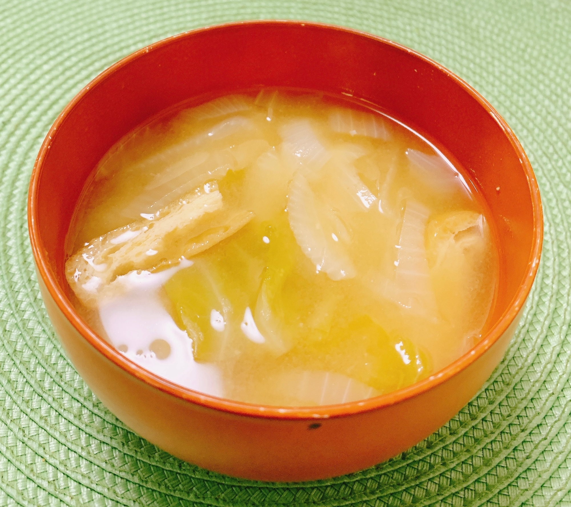 玉ねぎ白菜のお味噌汁✧˖°