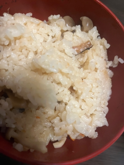 【簡単！】鶏ときのこの炊き込みご飯