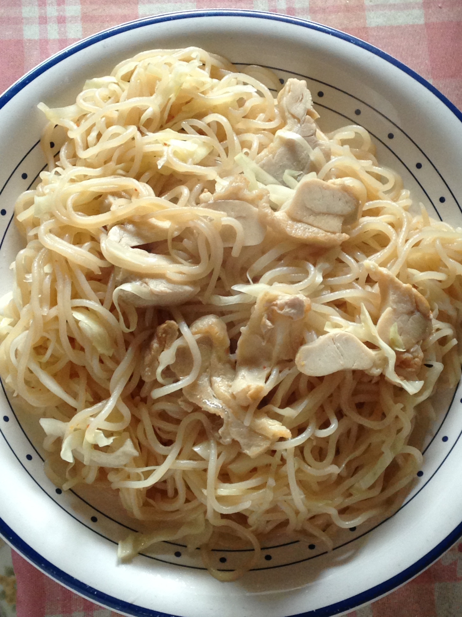 おからこんにゃく麺で焼きビーフン風