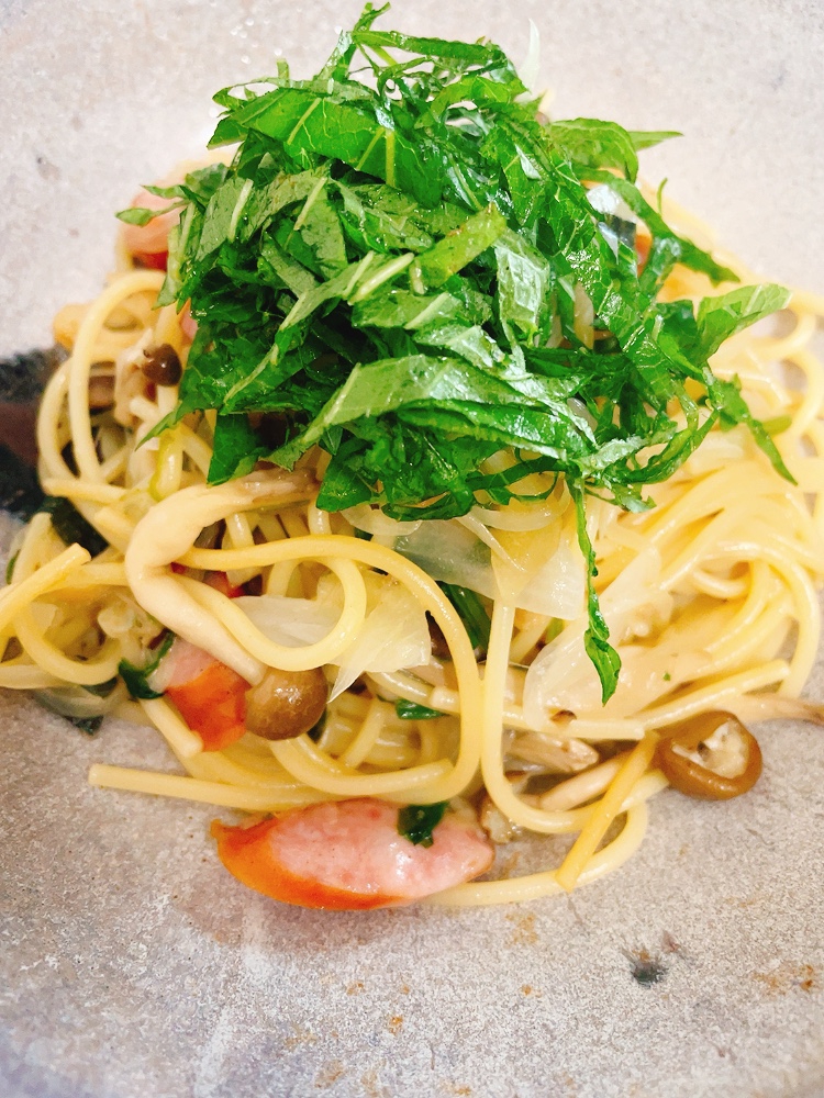簡単和風パスタ。松茸のお吸い物の素で失敗ナシ!