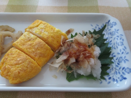 しっとり♡美味しい♪厚焼き玉子♪おろしとおかか添え