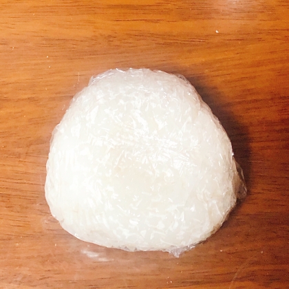 ⑅⃝◍｡ピーマンのおにぎり｡◍⑅⃝◌