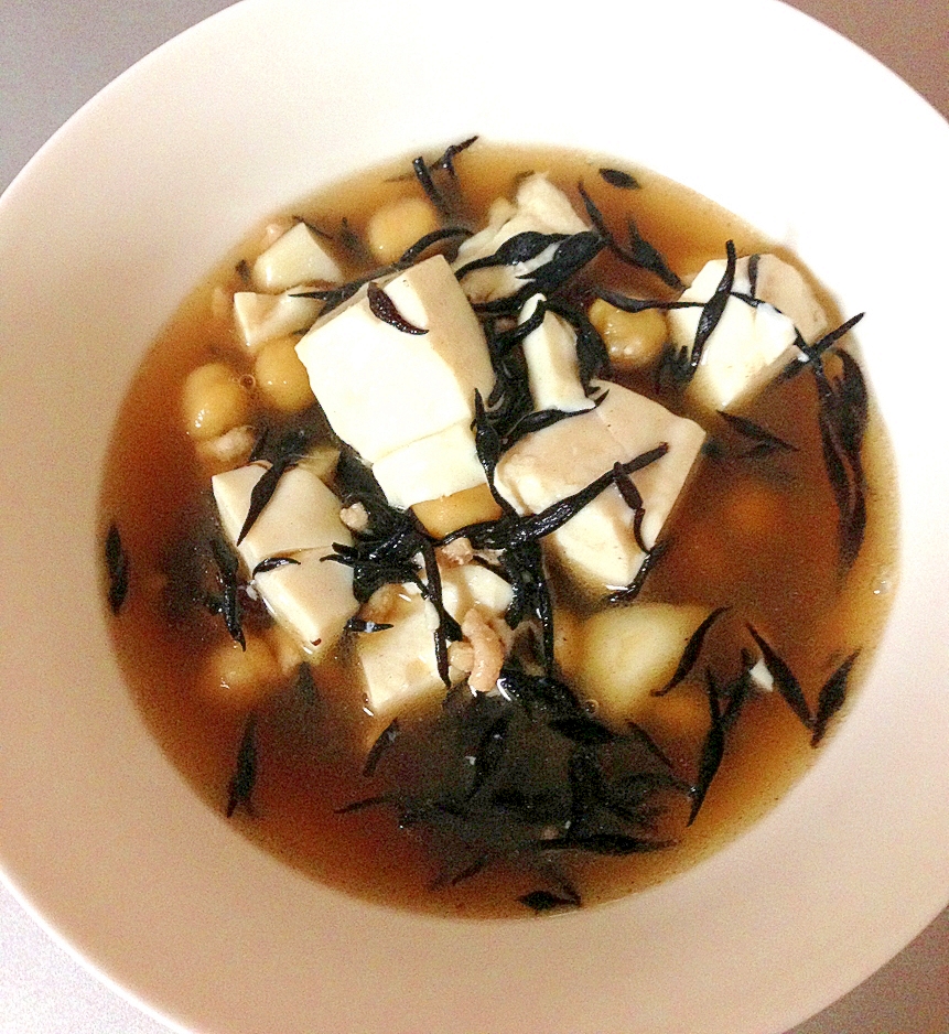 ひよこ豆と豆腐の和風スープ