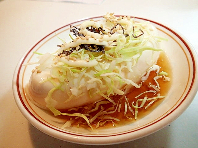 麺つゆ/からしマヨで　キャベツと塩昆布の冷奴