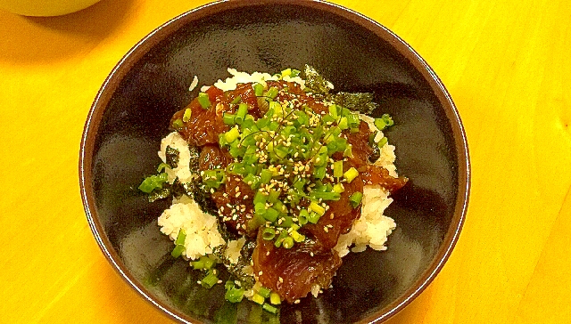 韓国風カツオの漬け丼