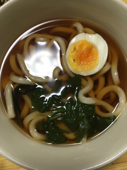 卵とほうれん草のうどん