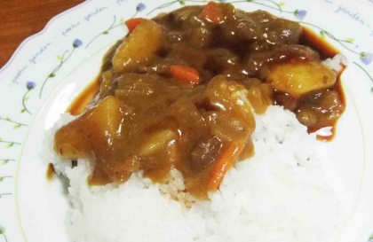 煮込み野菜カレー