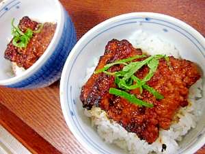 こんなに旨いとは♪　自家製タレで「はも蒲焼丼」