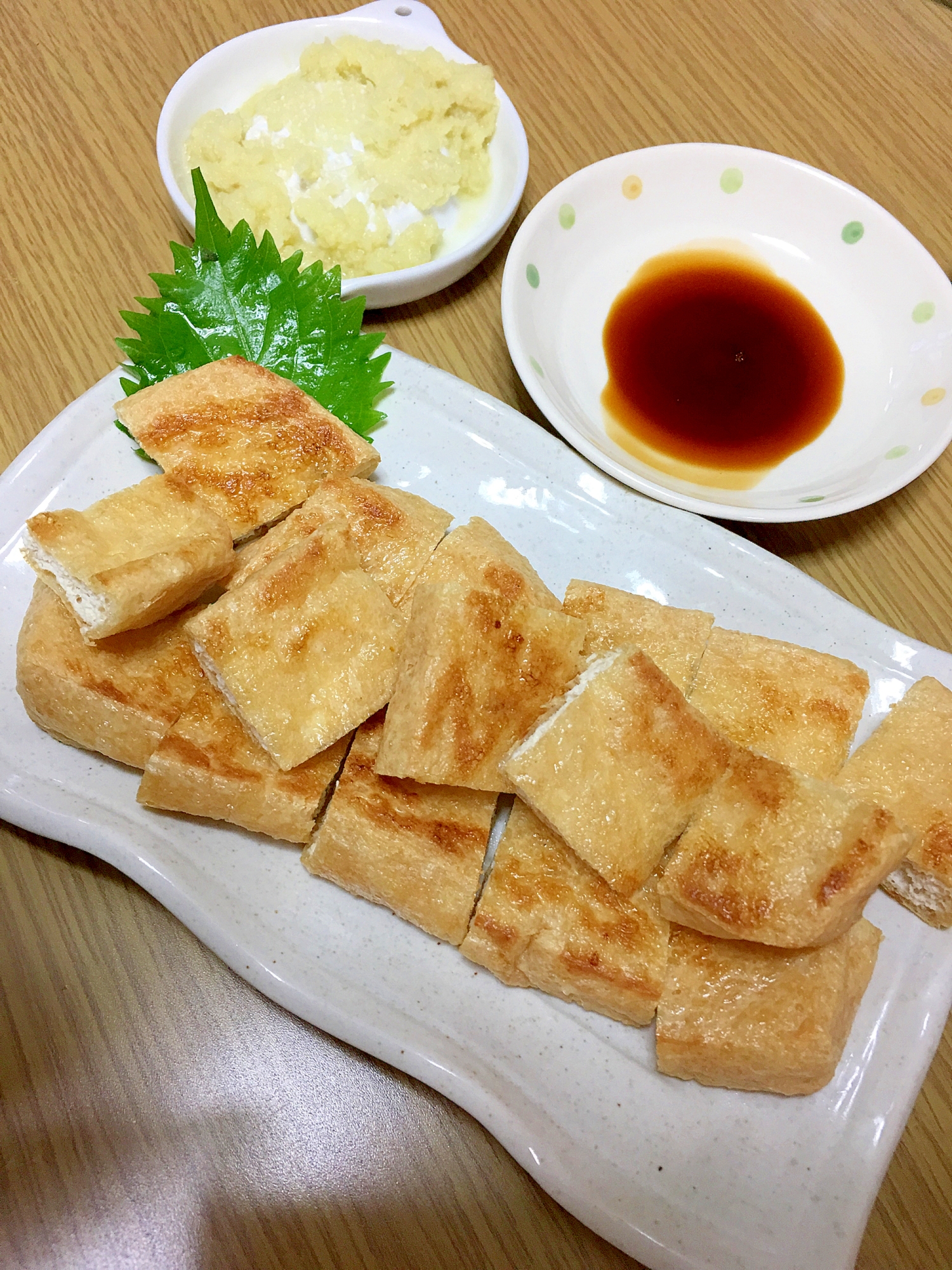 焼くだけ♪厚揚げ生姜醤油