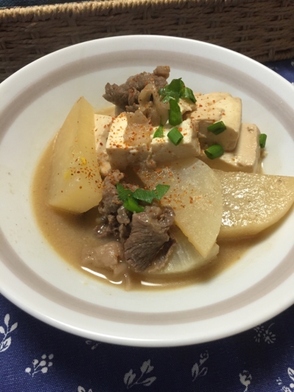 こってり味噌でお酒&ご飯が進む♡簡単熱々肉豆腐！