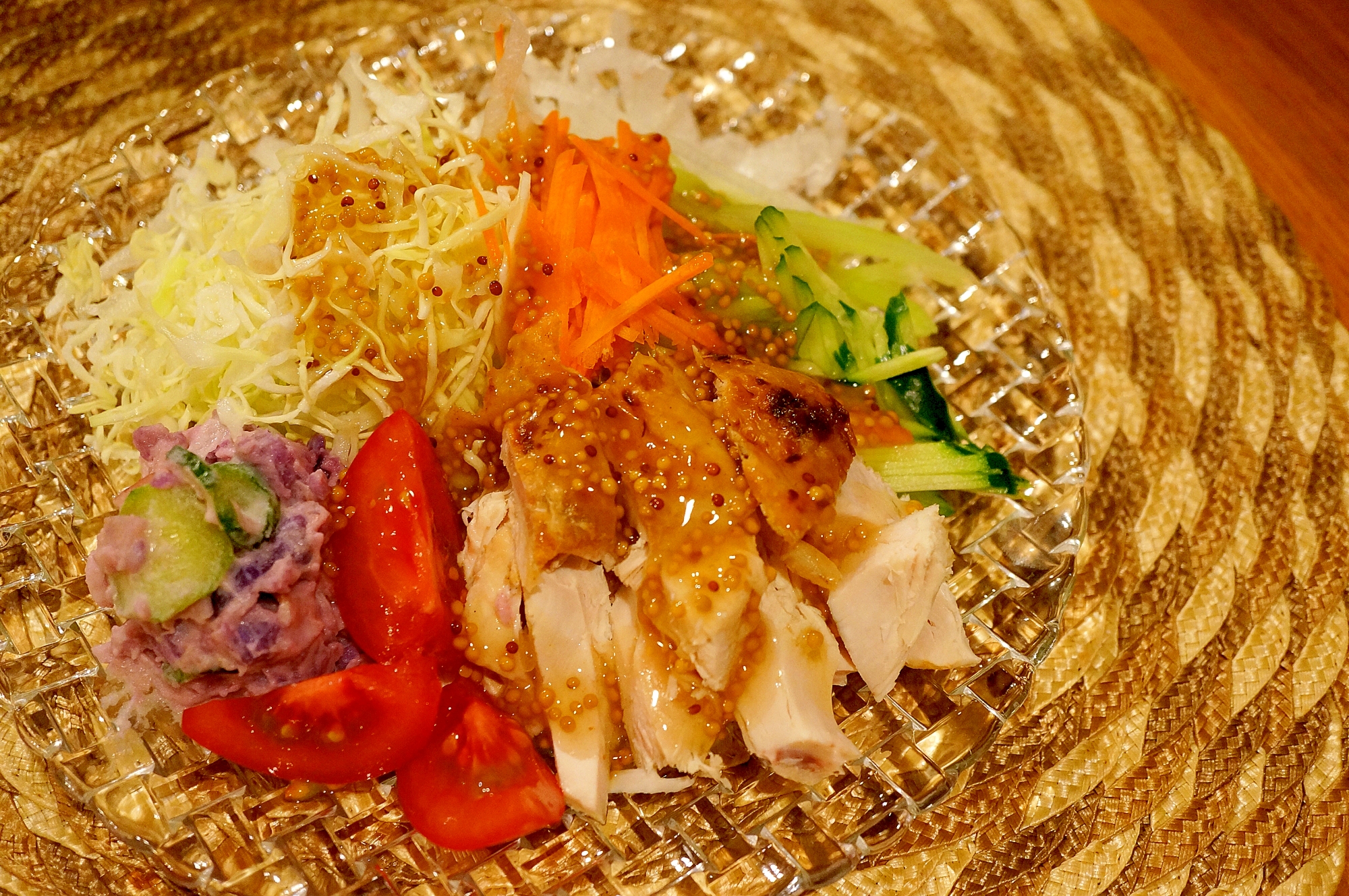 丸鶏のリメイクサラダ