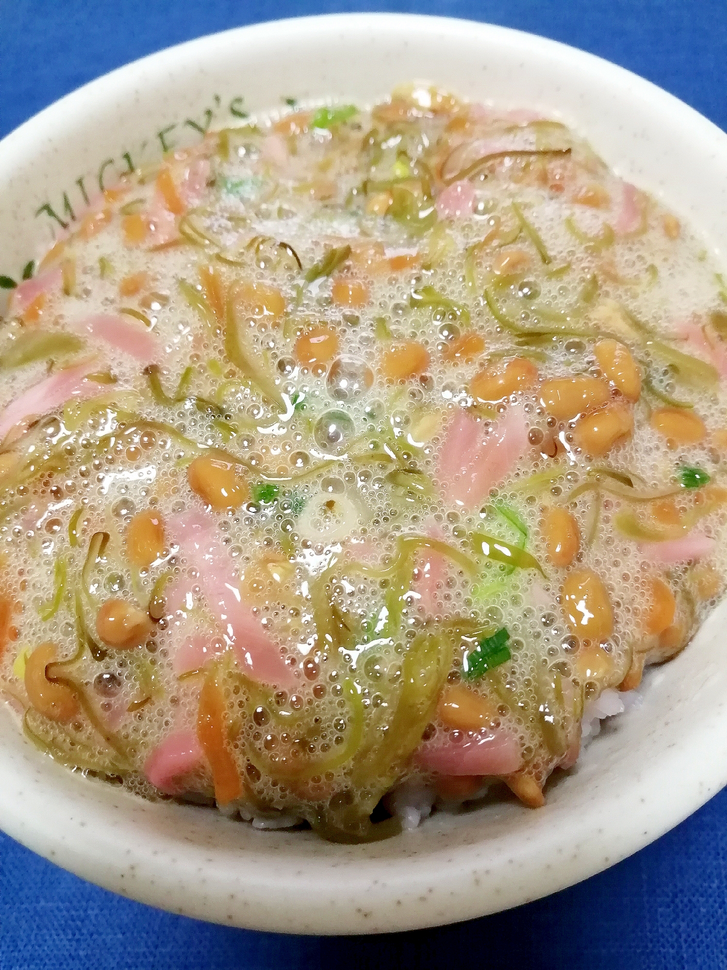 納豆の食べ方-めかぶ＆紅生姜♪