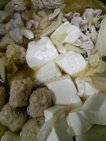 キュート鍋で☆豚肉と白菜の寄せ鍋