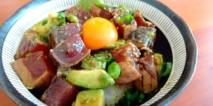 かつおのポキ丼