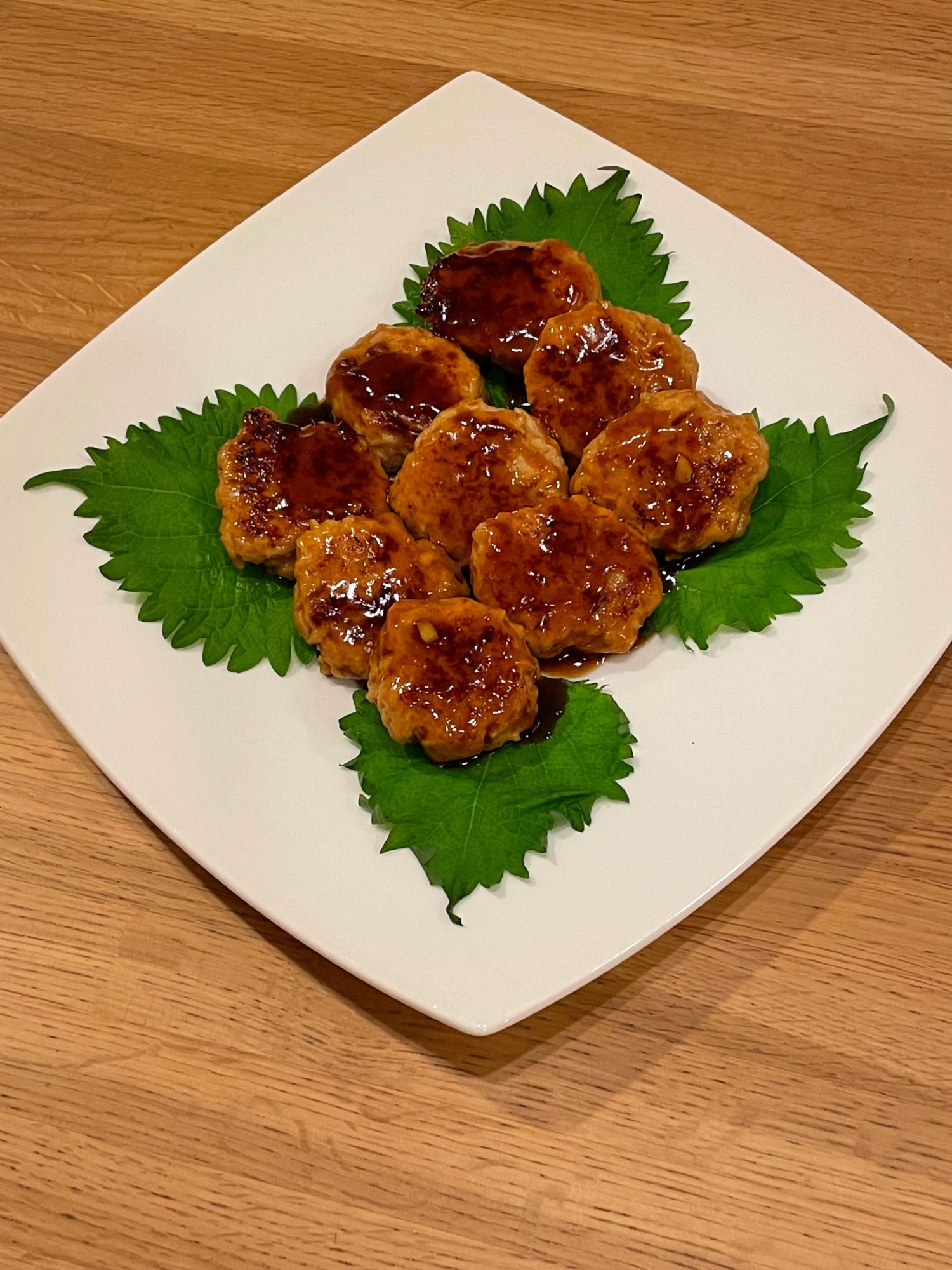 お弁当にgood！鶏ひき肉とれんこんのつくね