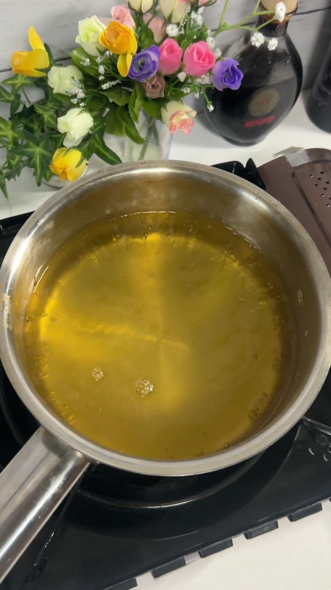 いりこ出汁が絶品！讃岐うどんスープの作り方