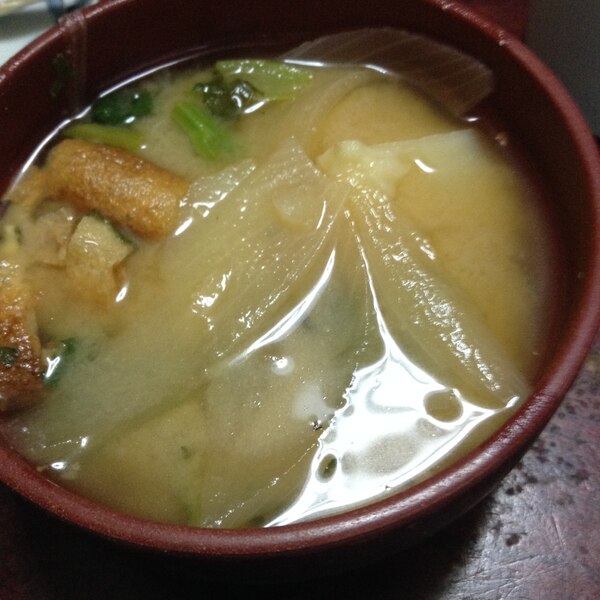 油揚げと玉ねぎと菜の花の味噌汁 レシピ 作り方 By とりあえず乾杯 楽天レシピ 油揚げと玉ねぎと菜の花の味噌汁 レシピ 作り方 By とりあえず乾杯 楽天レシピ